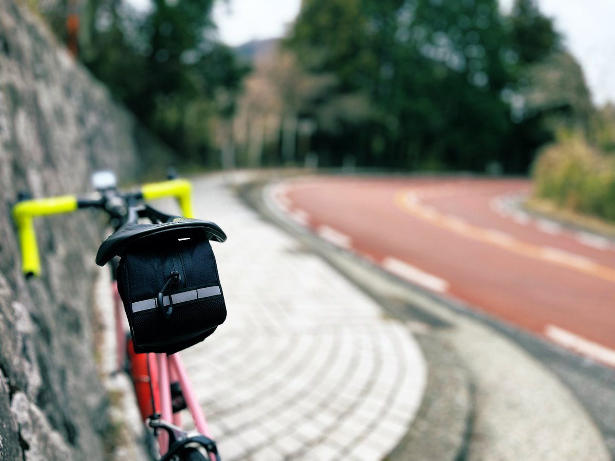 kaji_phone's tweet photo. 上り坂って苦しい😭でも自転車乗ってるって感じ🚴♂️
#サイクリング #ロードバイク #クロモリ #myアンカー #ボレー #オージーケーカブト #神奈川 #箱根
#cycling #roadbike #RNC7 #bridgestoneanchor #anchorbikes #bolle #ogkkabuto #aeror2 #kanagawa #hakone https://t.co/tXiBDiyuyx