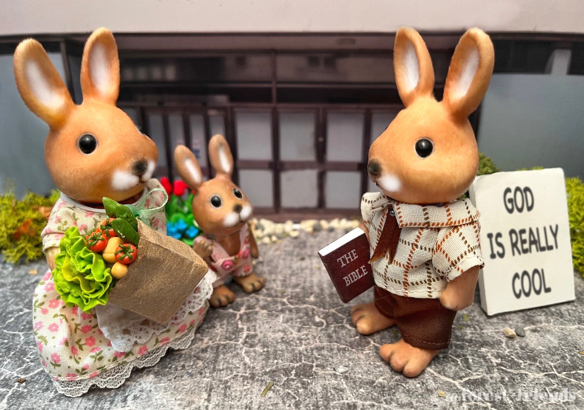 forest_fr1ends's tweet image. - will you let jesus touch your heart?
- depends, will you let my boot touch your bollocks…?