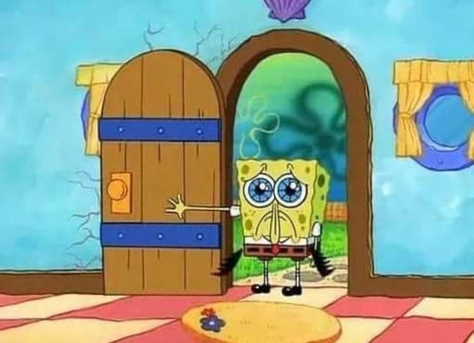 mamá: hola hijo, ¿cómo te fue en el examen por el que estudiaste toda la noche?
yo: