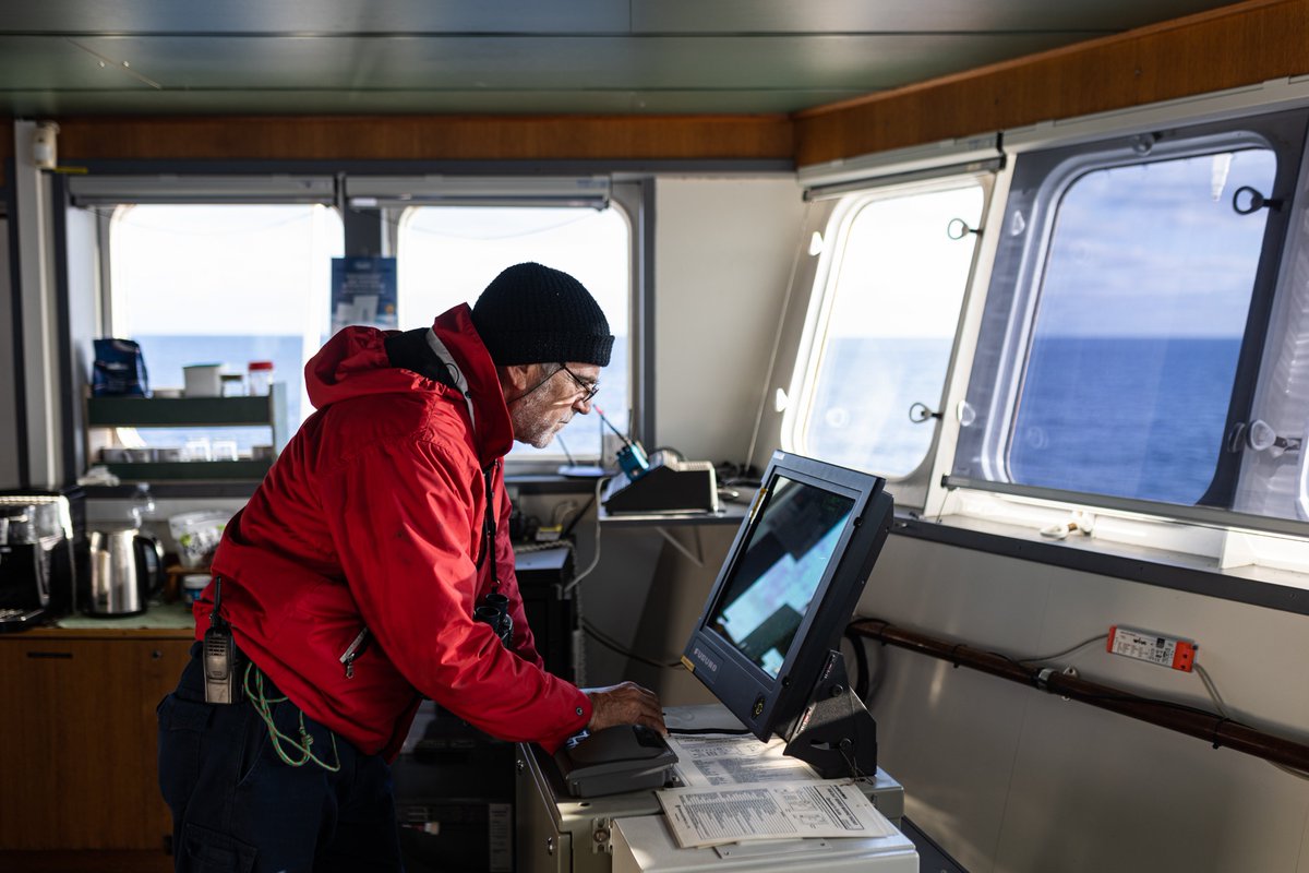 .<a href="/SOSMedIntl/">SOS MEDITERRANEE</a> documents every step of each Search &amp; Rescue operations in full transparency on a public website. Communication with authorities, observations &amp; evidence from #OceanViking are logged within 48h + information on maritime law.
Check it out 👉onboard.sosmediterranee.org