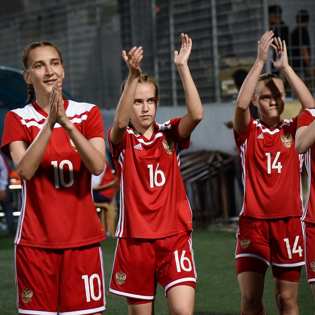 8 марта в азии