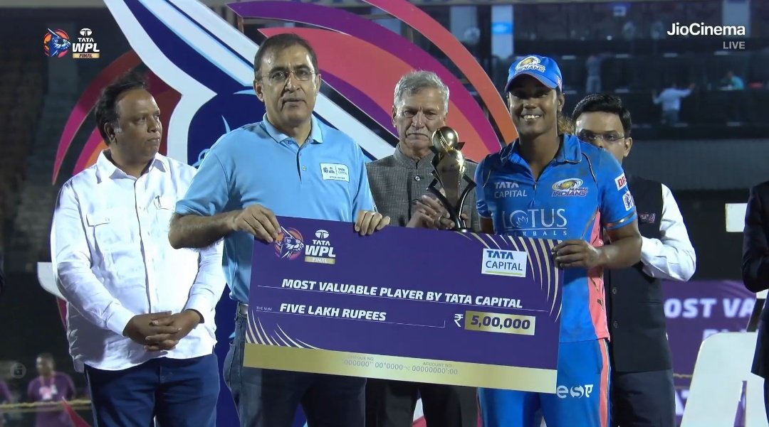 Hayley Matthews was bought at base price in the WPL auction:

- Most Valuable Player.
- Purple Cap Winner.

#HayleyMatthews #Cricket #MumbaiIndians #WPL2023 #CricketTwitter