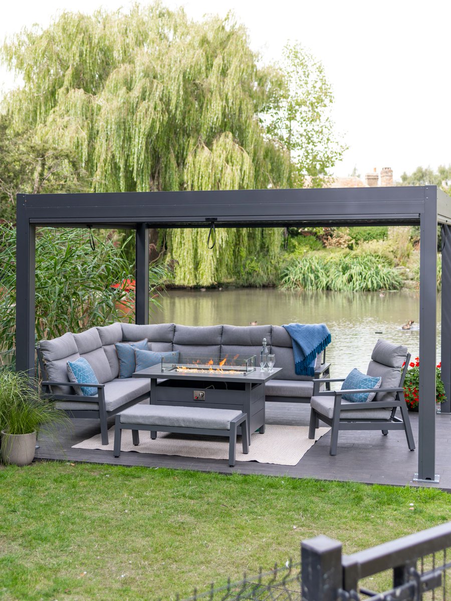Sleek and contemporary, ideal for any garden space🍃 

📸Barcelona Lounge Dining Set with Gas Firepit Table 

Who will you be inviting round to enjoy this set? 

#outdoorliving #furniture #lgoutdoor #diningset #firepit