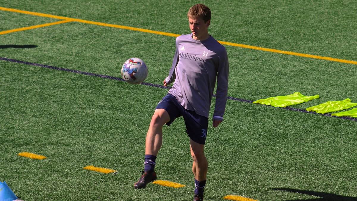 Ben_Kane4's tweet photo. The first day of the @CT_SPCollegeCup is finally here.
Kickoff for @QU_MSOC begins at 3pm in Hamden vs CCSU, with the Bobcats going through their final paces.
@Q30Sports | #CTSpringCup https://t.co/KXZz9QkJlL