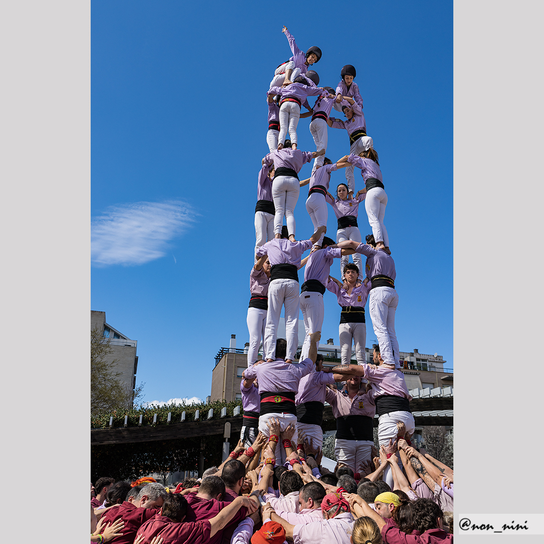 Avui hem actuat a #Terrassa, a la Plaça del Primer de Maig. 3 de 8, el 4 de 8, el 5 de 7 
#Minyons #Castells #SomLaColla #SiguisQuiSiguis #MinyonsDeTerrassa #igerscastellers #canallaminyona #castellers #igersvalles #patrimonicultural #castelleres #somcultura #catalunyaexperience