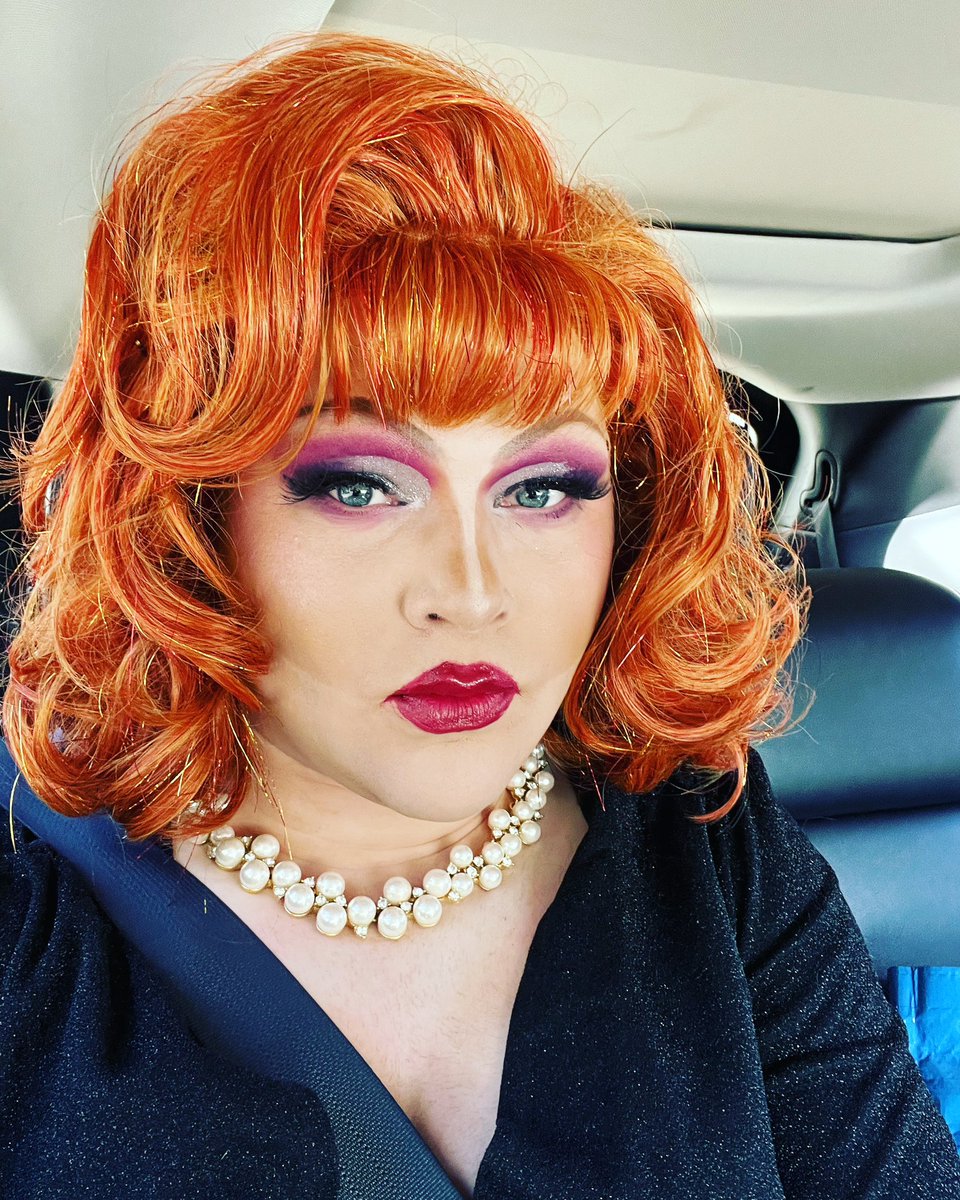 BellaReinaBlake's tweet photo. I may not have a sugar daddy but i have a SPLENDA DADDY. #splendadaddy #gay #fyp #toronto #dragqueen #dragrace @ticot_life https://t.co/bronFRErxd