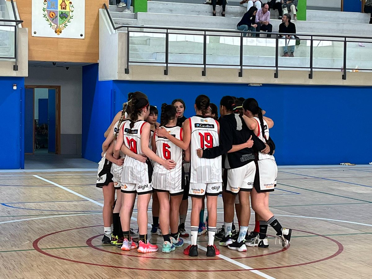 BaseFCBG's tweet photo. 🏀 RESULTADO.

🏆 Infantil femenino.

👉 El Inmuebles en exclusiva FCBG también gana en el partido de vuelta y consigue el billete para la final provincial. https://t.co/lGnhBaio5I