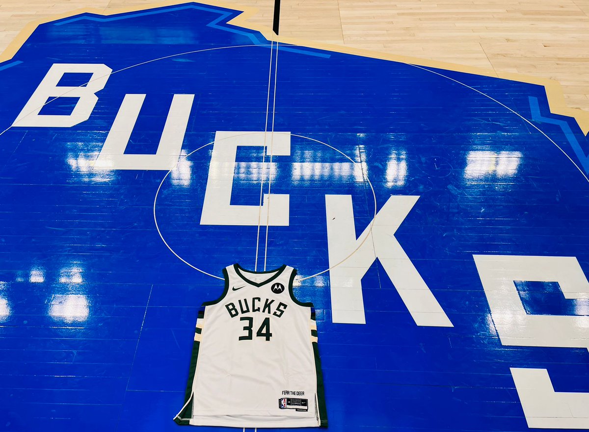 Bucks France 🏀🦌🇫🇷 tweet media