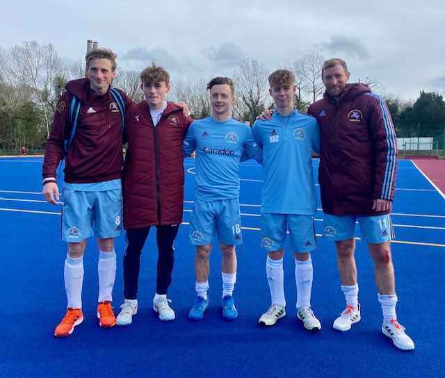 SGC Hockey (@sgchockey) on Twitter photo Fantastic to have Harry making his <a href="/EnglandHockey/">England Hockey</a> premier league debut this weekend for <a href="/OldGeorgiansHoc/">Old Georgians Hockey Club</a> alongside Mr Albery, Shingles and Carson. Alec was also involved in the matchday experience after impressing recently. #BrightFuture of <a href="/SGC_Sport/">Sport | St George's College</a>. 👏 well done boys. Fantastic to have Harry making his <a href="/EnglandHockey/">England Hockey</a> premier league debut this weekend for <a href="/OldGeorgiansHoc/">Old Georgians Hockey Club</a> alongside Mr Albery, Shingles and Carson. Alec was also involved in the matchday experience after impressing recently. #BrightFuture of <a href="/SGC_Sport/">Sport | St George's College</a>. 👏 well done boys.