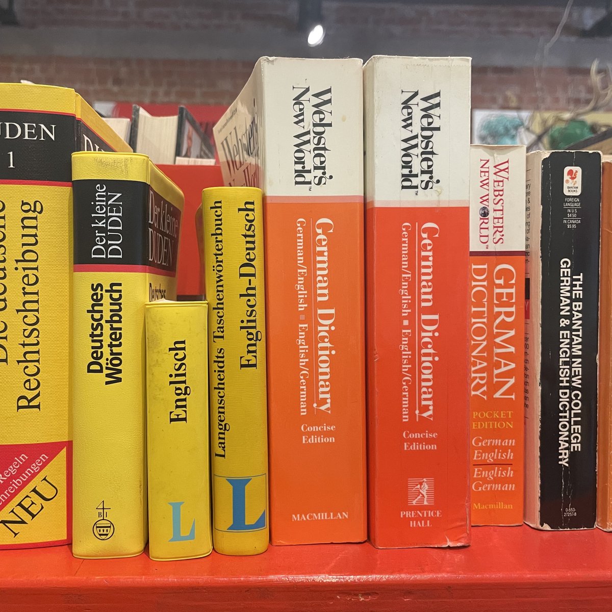 bookmans's tweet image. Studying a language? We can help with that. #secondlanguage #spanish #french #german #books #reference #dictionary #learn #knowledge #grow