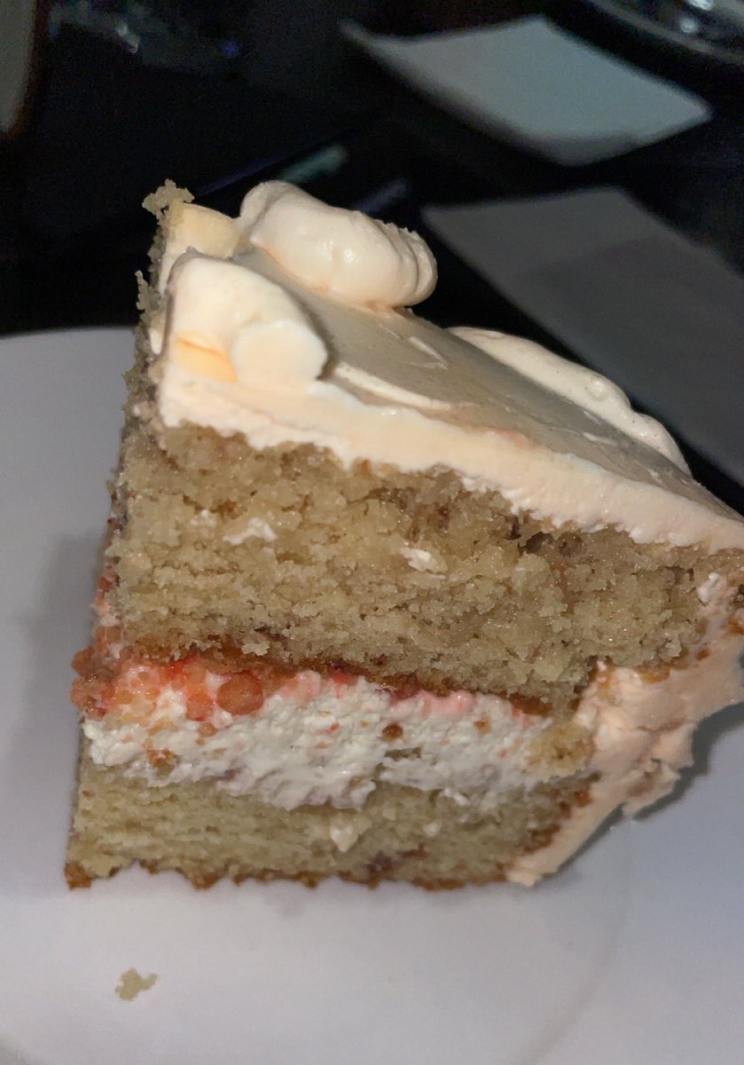 Psychedelic__P's tweet photo. Let’s get into it:

Strawberry cake
Vanilla buttercream
Cheesecake &amp; shortcake crumble filling https://t.co/F3uqNevlCu