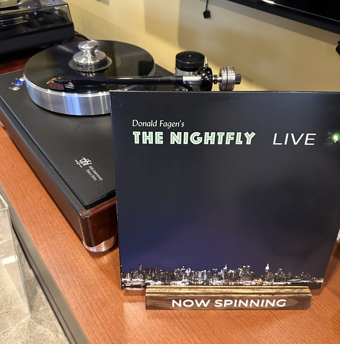 Donald Fagen's The Nightfly - Live... Great Sunday afternoon listen...

#gradolabs #donaldfagen #vinyllover #nowspinning