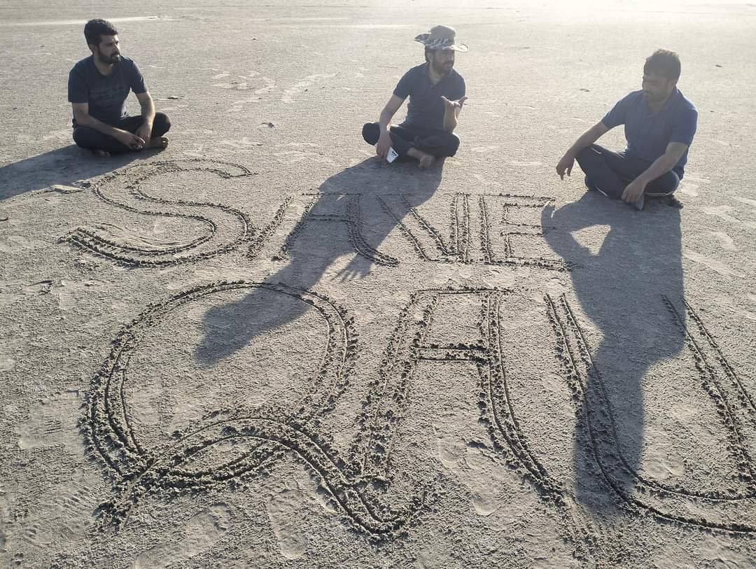 Mr_zeek29's tweet image. We have suffered significant losses due to online classes during the pandemic. We cannot afford any further setbacks to our education. We demand that classes be held on-campus. #NoMoreOnlineClasses  #BringBackPhysicalClasses
#ResumeQAU 
#SaveQau 
@DrNiazAhmadSI 
@CMShehbaz