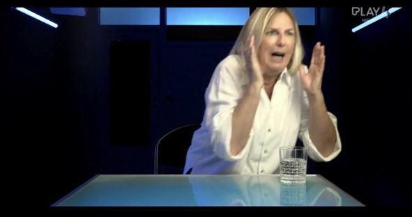 #DeMol 
Ik als Lancelot weer begint te praten