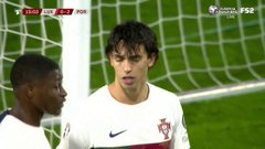 João Félix heads it home beautifully at the back post ❤️🇵🇹