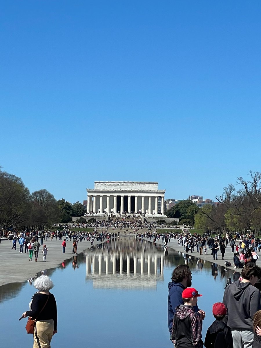 allygal513's tweet photo. Beautiful weekend at the Cherry Blossom Festival! https://t.co/ep957lbmjs