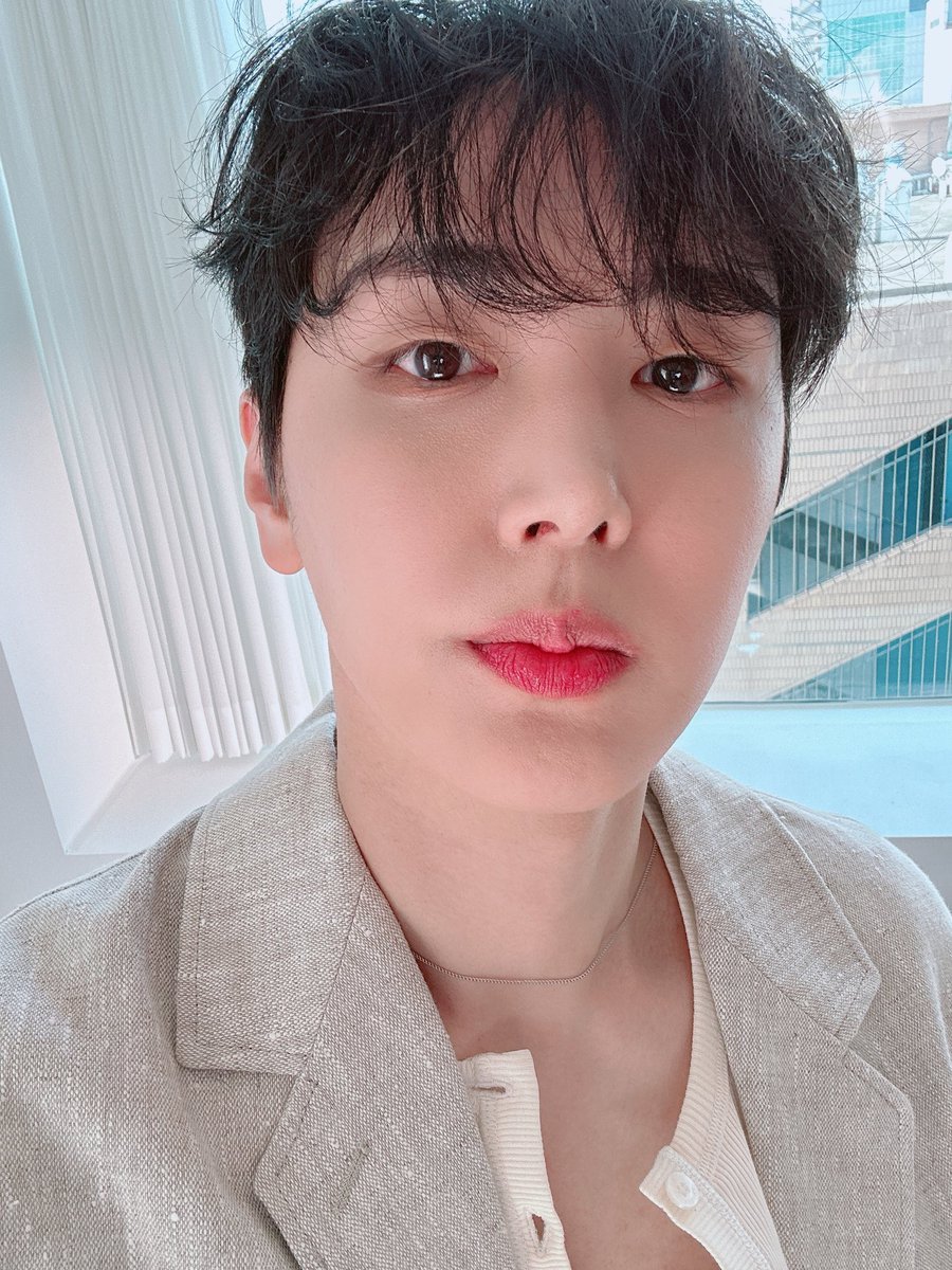 SF9TURKEY9's tweet photo. [230322] Jaeyoon Fancafe Güncellemesi (1)

Başlık: Singles'dan

🐣: Fantasy önceden size göstermediğim duygularla çekildiğim fotoğraflar çektim hehe Ön mesaj olarak bunları paylaşıyorum!! Umarım güzelce saklarsınız!!! Güzel şeylere daha ayrıntılı bakın!! hehe

#SF9 #JAEYOON https://t.co/HjaG4uYwoW