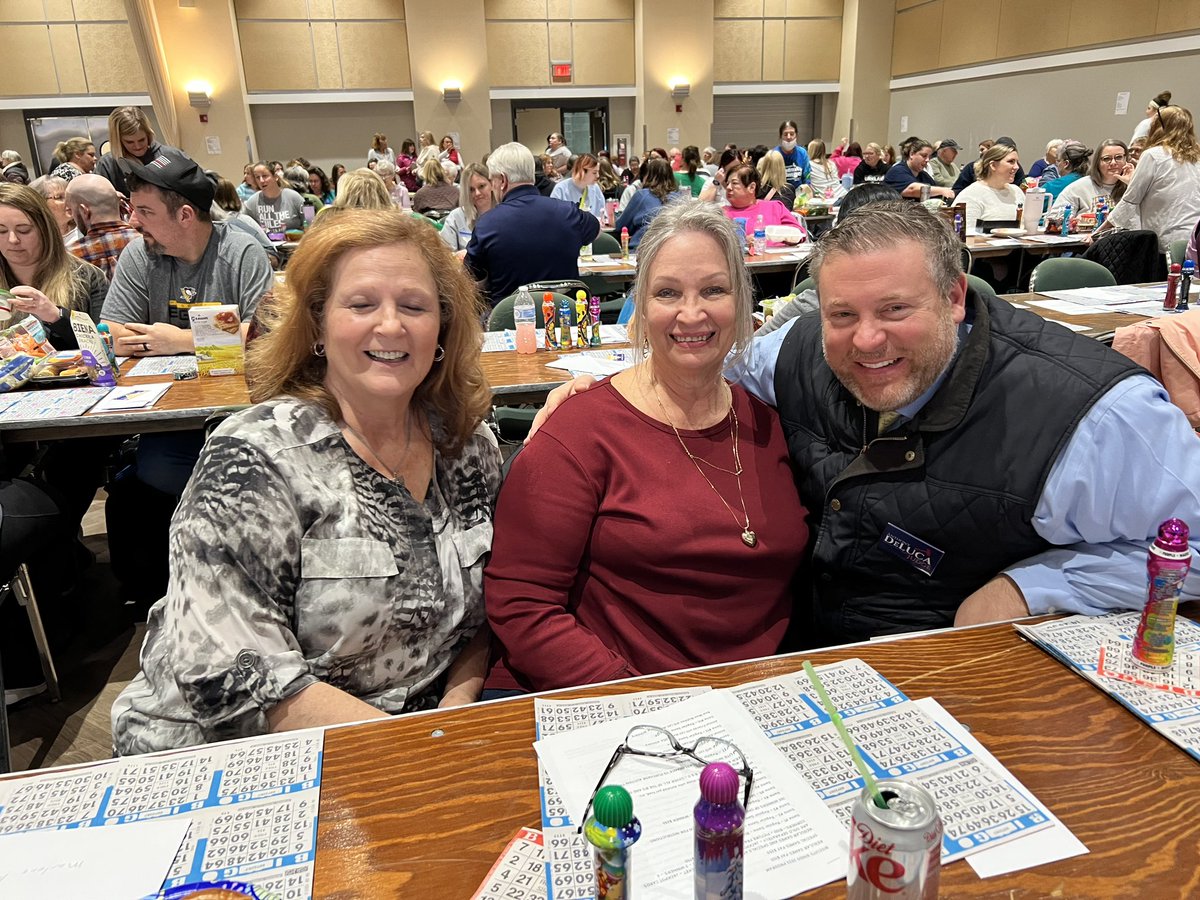 DeLucaForJudge's tweet photo. So great to see many folks supporting such a worthwhile cause at Biscuit Bingo at the IBEW!  #ProtectAnimals https://t.co/dU3w9NnOsa