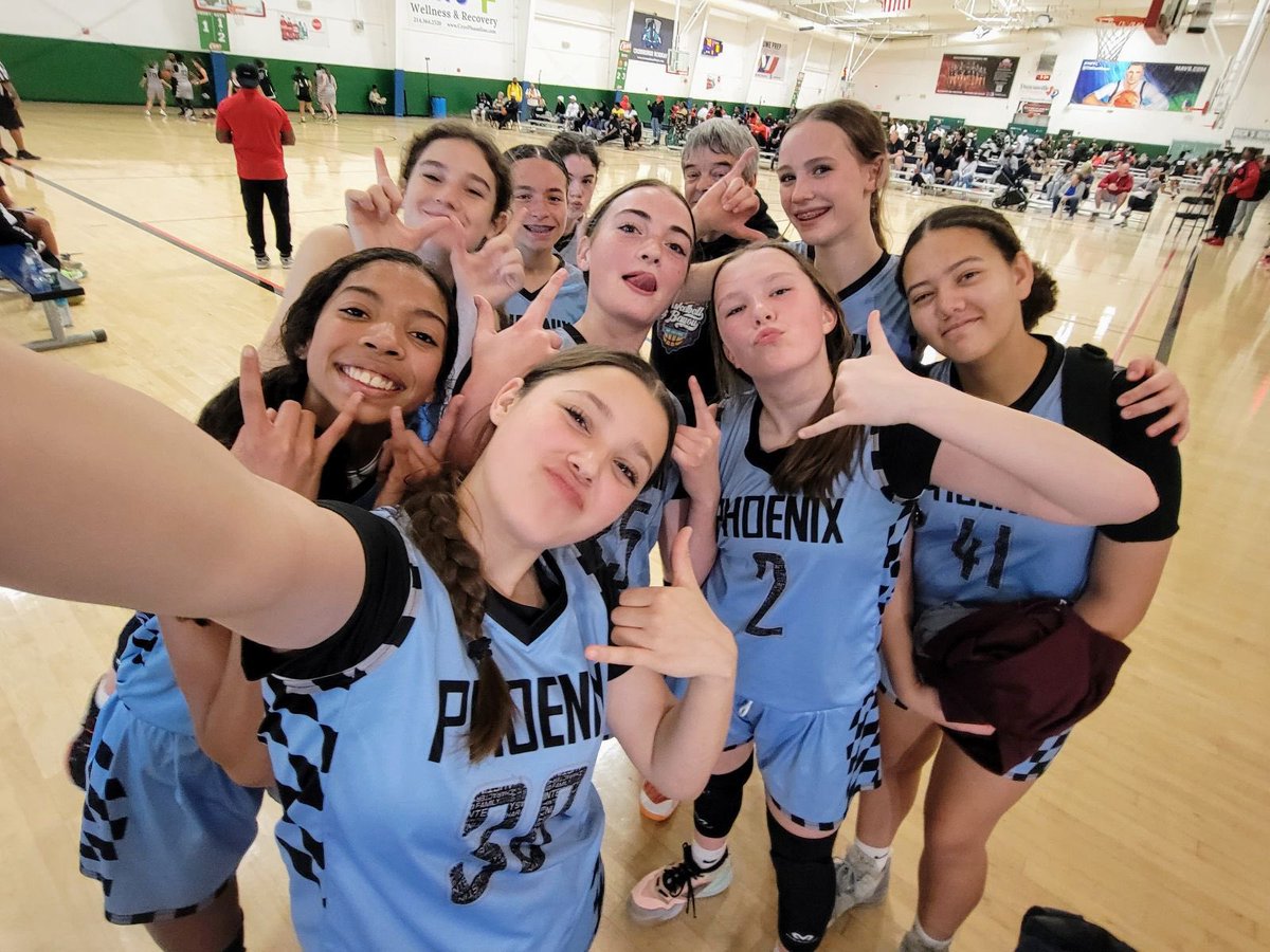 phoenixselect's tweet photo. Phoenix 2028 won both games today and r in the Championship game at 2:50💪💪🏀 Kids from Vandy, Rouse, Lampasas, Jarrell, Salado, Glenn, Copperas Cove &amp; Vista Ridge! #highLevelBall #travelBall #phoenixProud #phoenixPhamily https://t.co/RUeFQ1PoKW