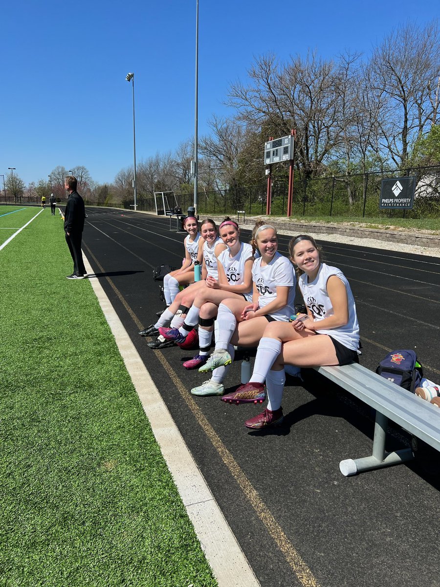 Congratulations to the Sporting Queen City G05 team on an awesome 8-0 GLC win over Mockingbird Valley Premier G05 Gold today. Great team effort!!Way to play hard girls!!!