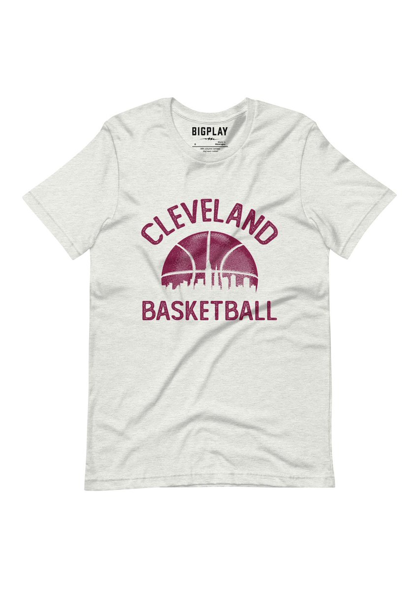 THE CAVS ARE HEADING TO THE PLAYOFFS 🚨

We’re giving away our new Cavs playoff t-shirt. #LetEmKnow 

To Win:
•RT this tweet
•Follow us! 

Get yours here: store.bigplay.com/collections/ba…