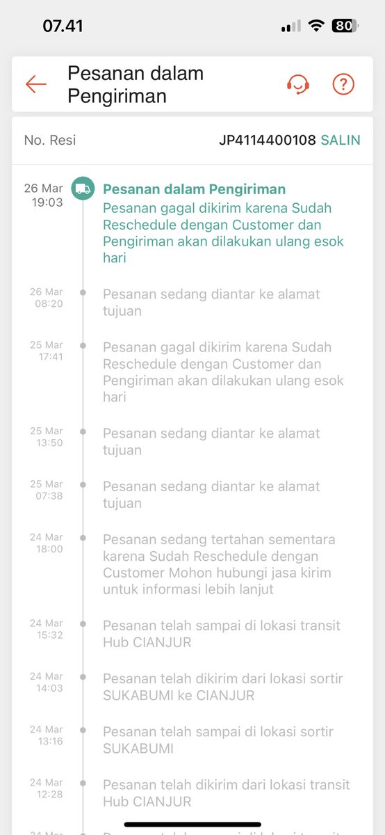 niakusumaningtrias tweet media