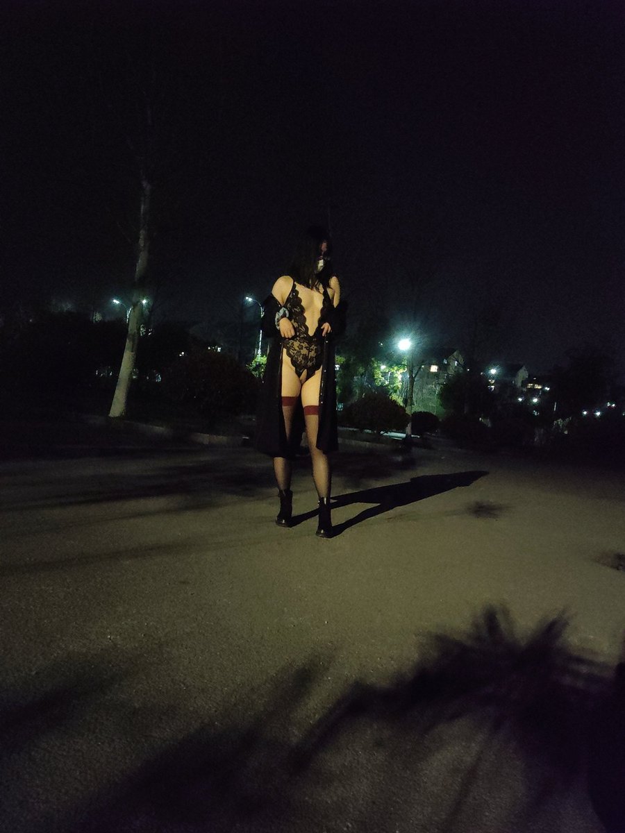 ddbuxiao's tweet photo. 周末南京有约的嘛 https://t.co/f4bbCc68Lk
