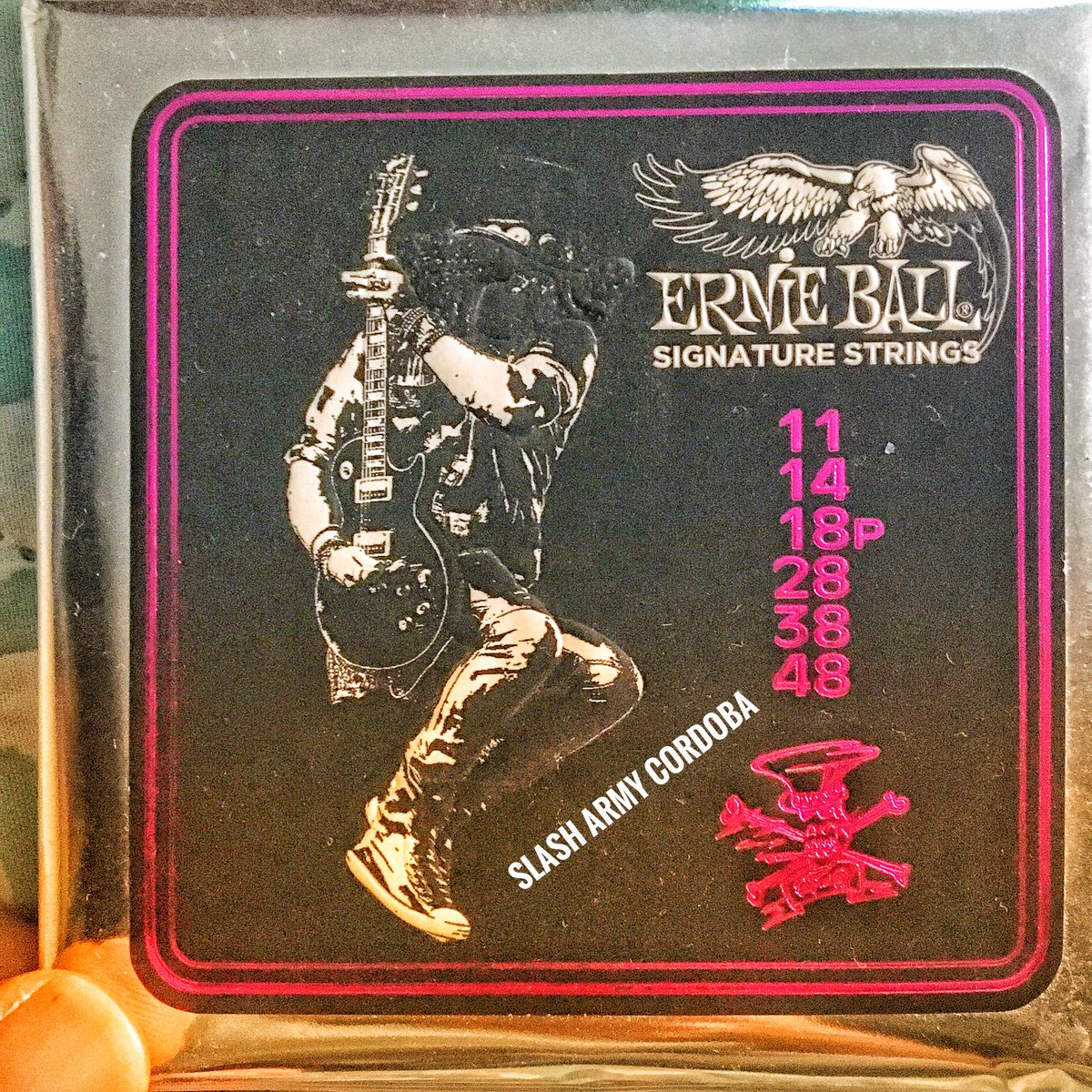mx_slash's tweet photo. π©4 anniversary of this wonderful page ! Celebrating 4 years of support to @slash #smkc #slashprojects #slashbands https://t.co/OcnLek3e5v