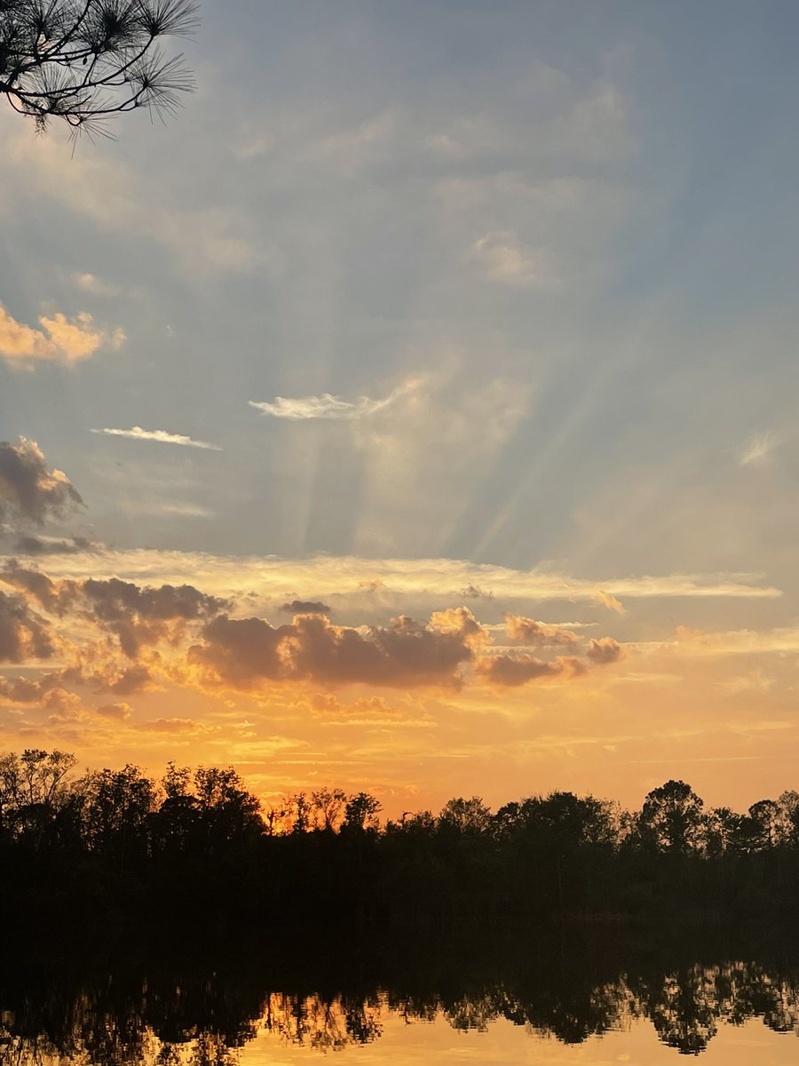 I miss these sunsets in Florida!  I was getting use to being there. 6 weeks of living in warmth and now back home to PA and colder. Spring is here though and waiting for warmer weather.