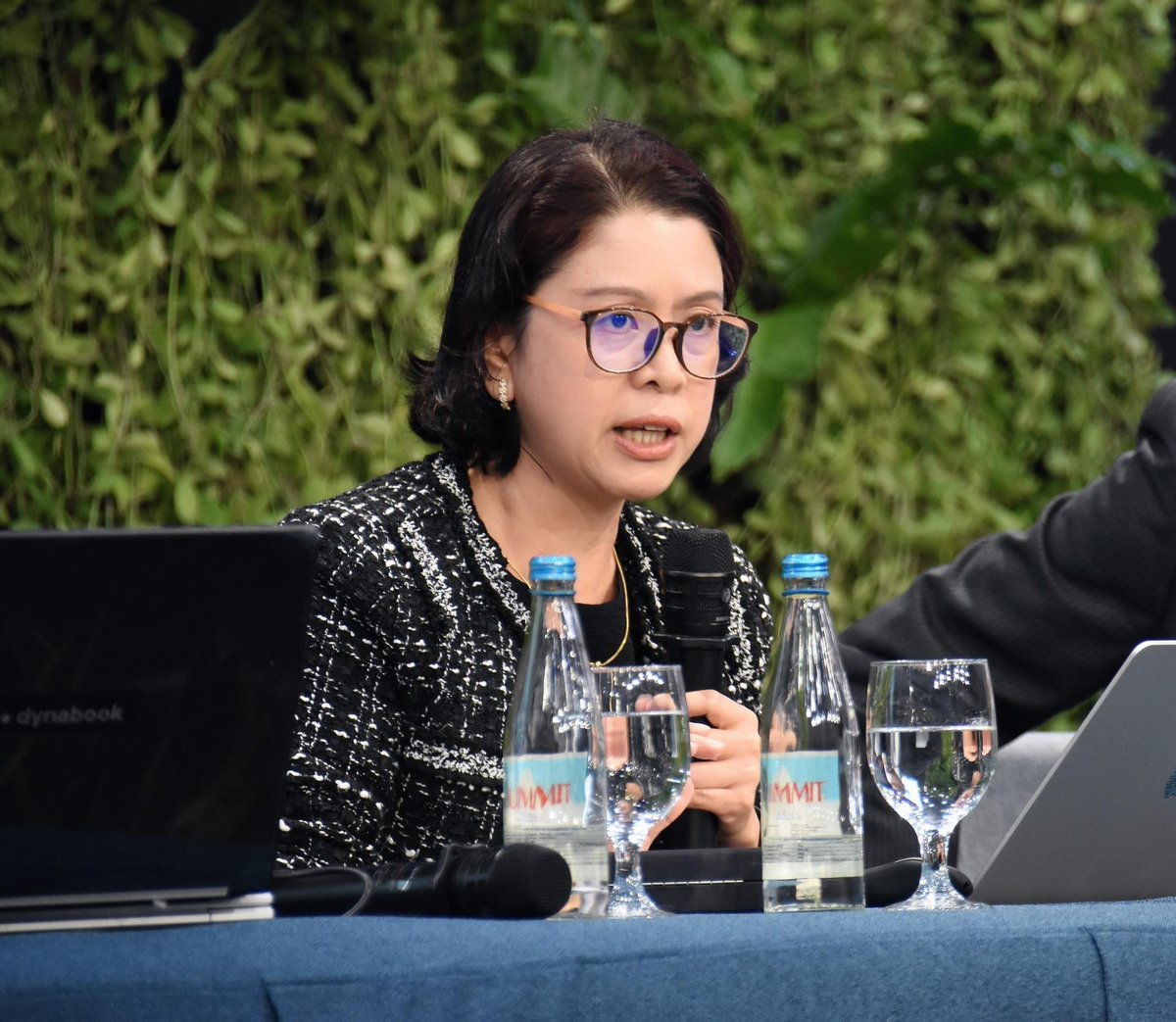 majahvr's tweet photo. Presenting our chapter on Structucture, Conduct and Performance of Competion Agencies, co-authored with Jim Roumasset, @ambalisacan, and J.Kath Magadia.  
#CompetitionPolicyForDevelopment #CompetitionPolicyMatters
https://t.co/2608WpwA3H

📸: Leody Barcelon, NEDA https://t.co/HShvNCH67S