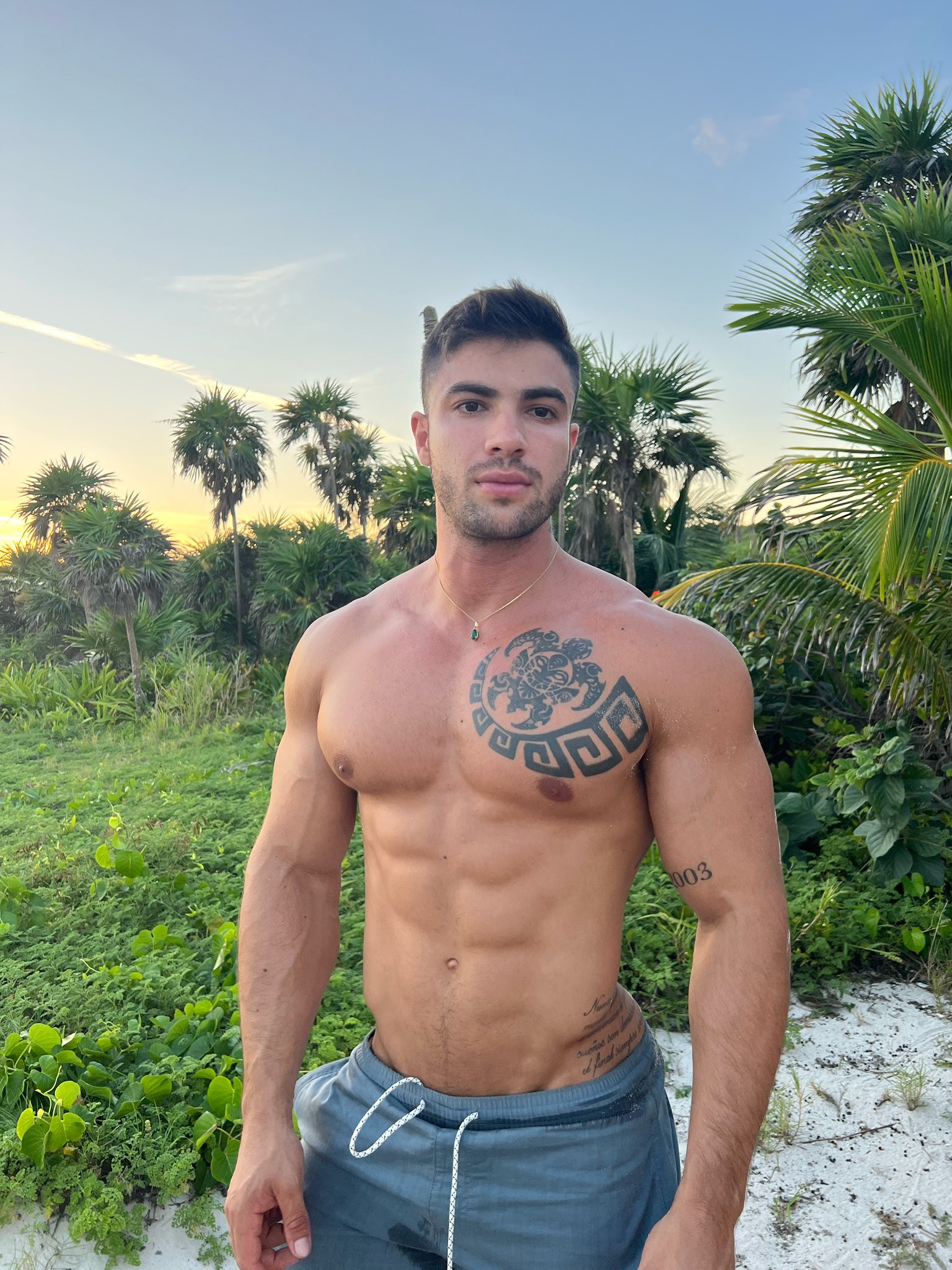 TW Pornstars - DANIEL MONTOYA. Twitter. 🪫. 12:26 AM - 27 Mar 2023