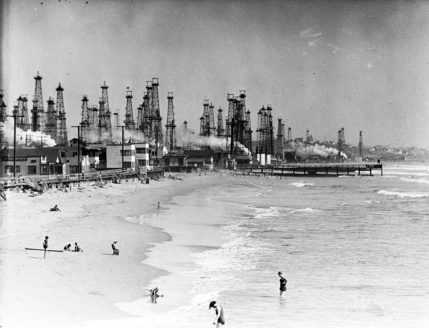 Oil Wells on the Venice Peninsula, now Marina Del Rey. #LosAngelesHistory