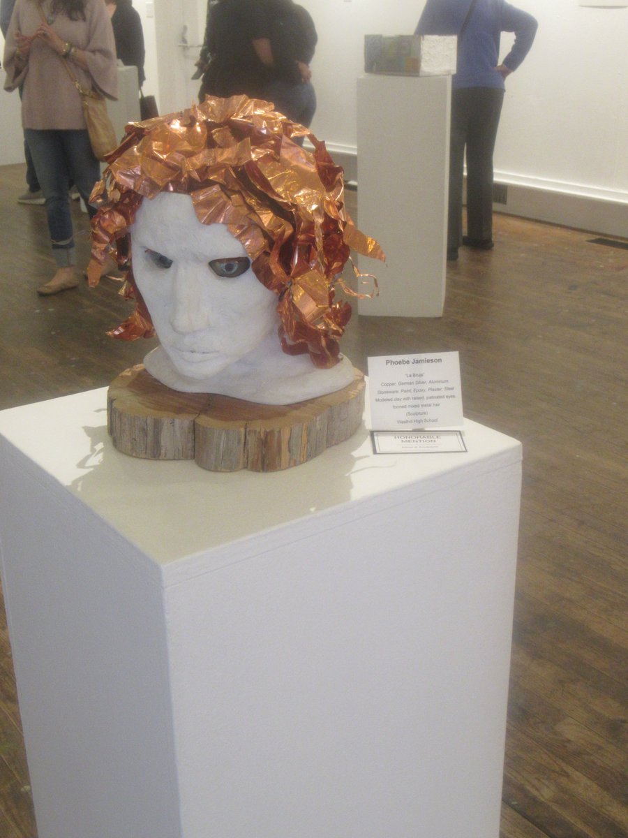 #RecentlyInCT / #RecentEventsInCT:
#NewCanaan's <a href="/SilvermineArts/">Silvermine Arts Center</a> Center held the opening reception today [3/26/2023] for "Teen Visions 2023", an art show presenting outstanding works created by students from #Stamford's three high schools, many of whom attended the event.