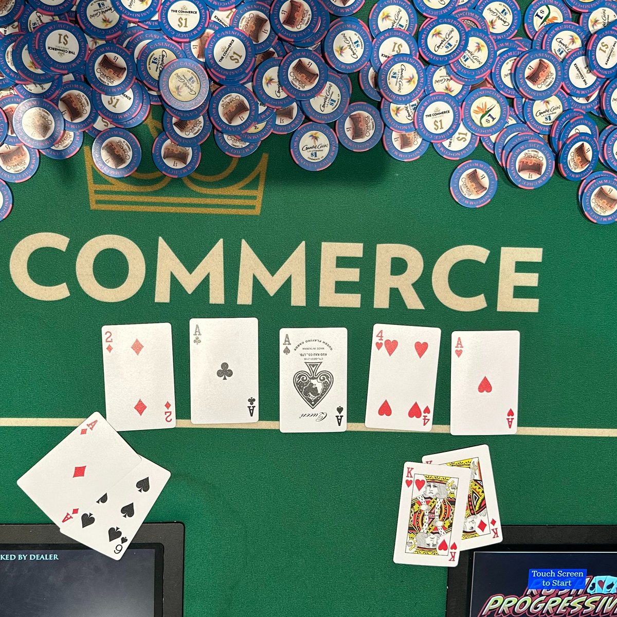 CommerceCasino's tweet image. 60 🤝 20 #PokerJackpot

Congratulations to the winners of this bad beat poker jackpot! Pictured on the left the bad beat (second best) hand who gets 60% and on the right the winning hand who gets 20% of jackpot! Remaining 20% to all other players who received a hand 💰