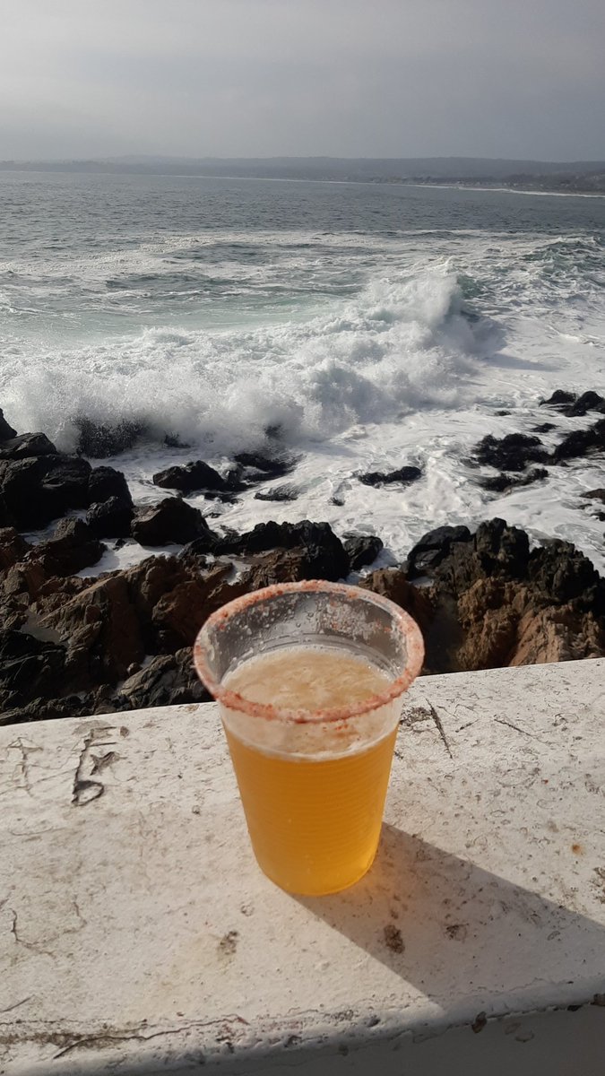 taller_rustyko's tweet photo. Que mejor. Playa, sol y michelada https://t.co/sEqRWKPrP9