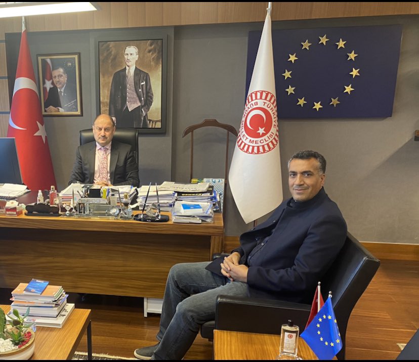 ibrahimTas6363's tweet photo. Sen bir defa gönlümüzde taht kurmuşsun Ağabey.
@RTErdogan @KaracaBerat @bybekirbozdag @akpartiurfa @suleymansoylu @NumanKurtulmus @mehmetozhaseki @mkasimgulpinar https://t.co/ukpHdd1bRS