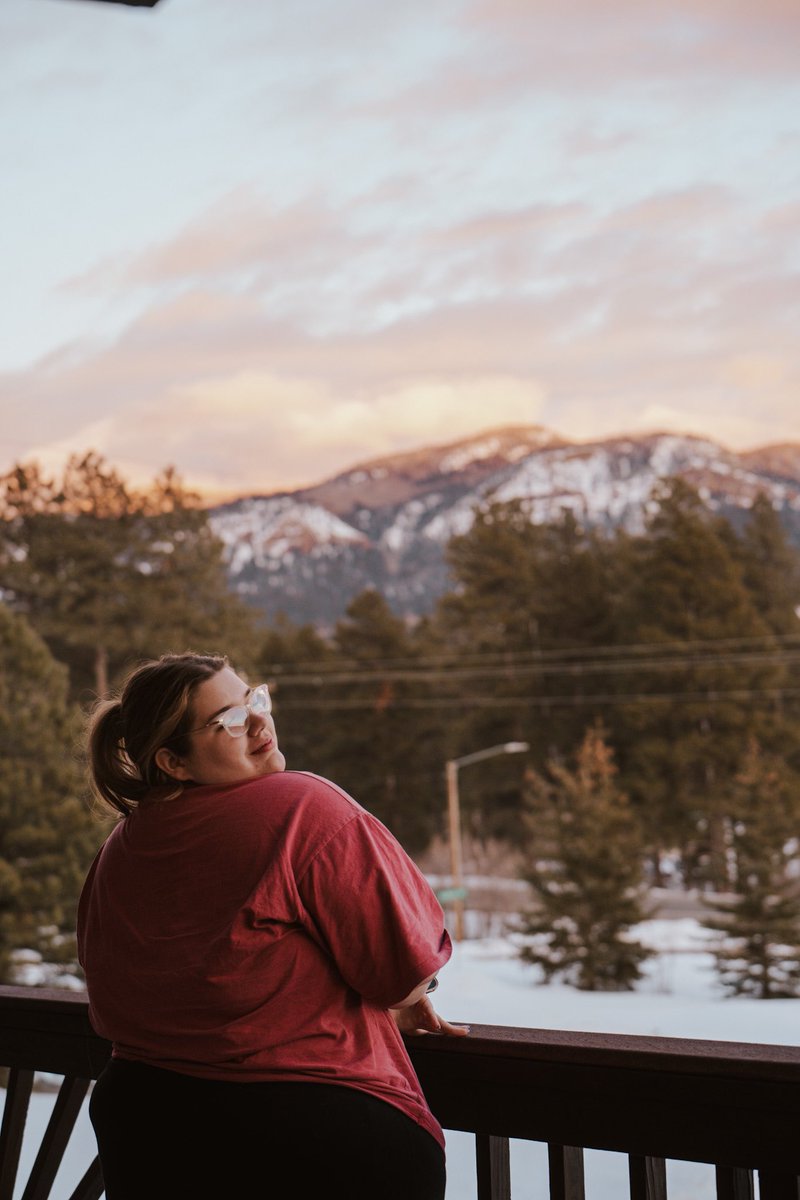 Joelleknezevich's tweet photo. Take me back to Colorado please https://t.co/wwUmovjuG4