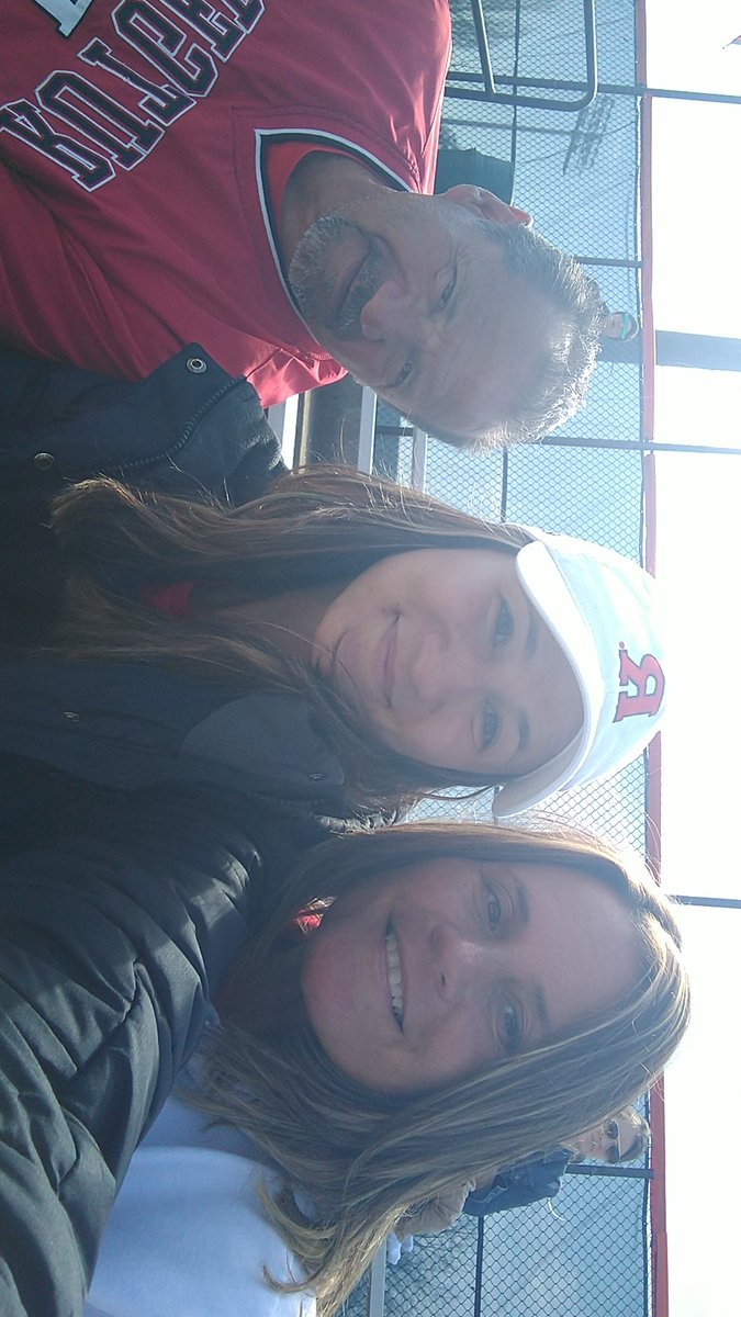softballbbmom24's tweet photo. How SWEEP it is 🧹 @RUSoftball #RURah 🥎💪 https://t.co/U7lKOheXcF