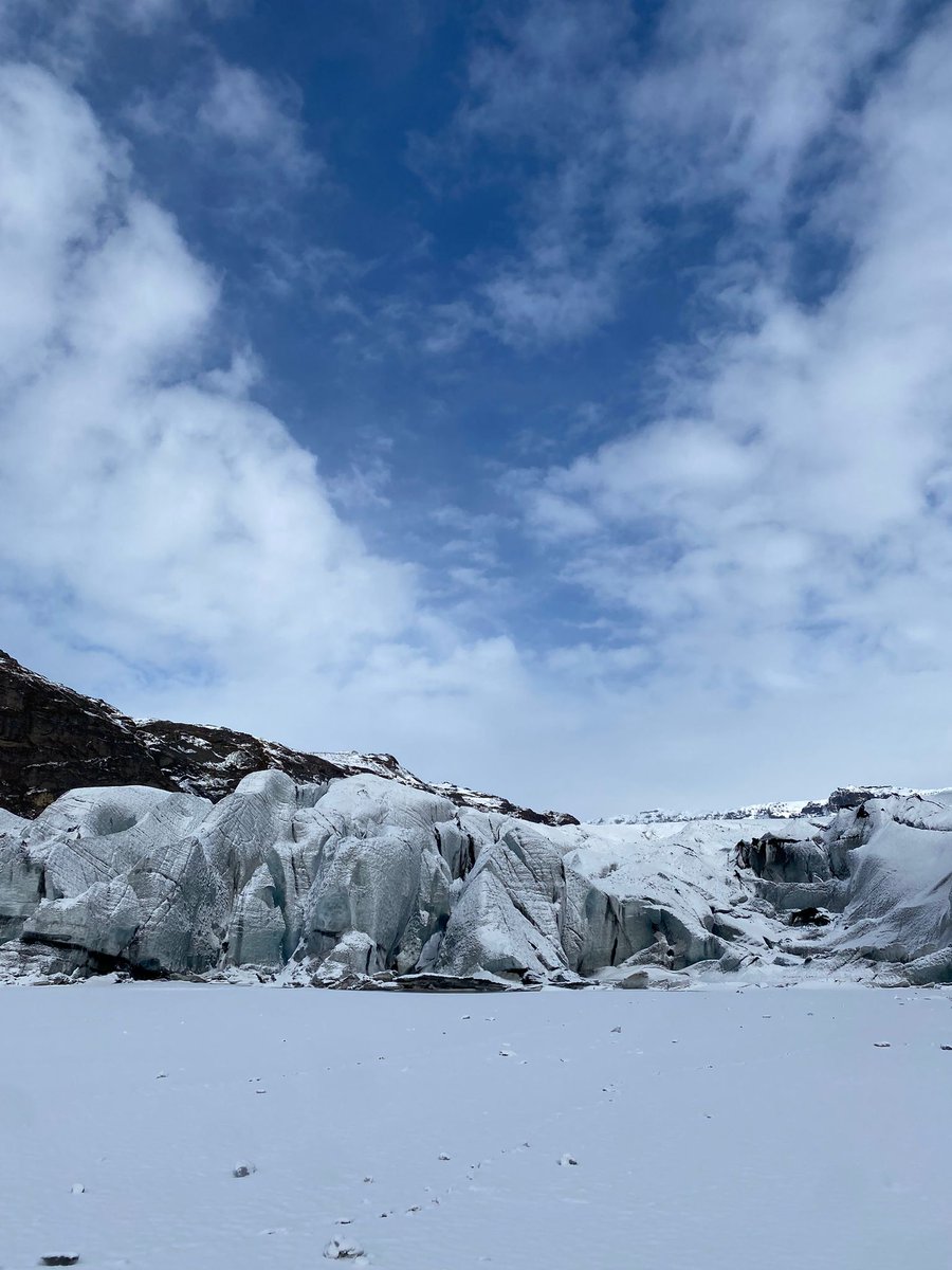 ReptonGeography's tweet photo. Day 4 of the Iceland A Block Adventure. Snow storm this morning followed by glacier walking and waterfalls this afternoon #ReptonToReykjavik https://t.co/ZvxAOX7Sff