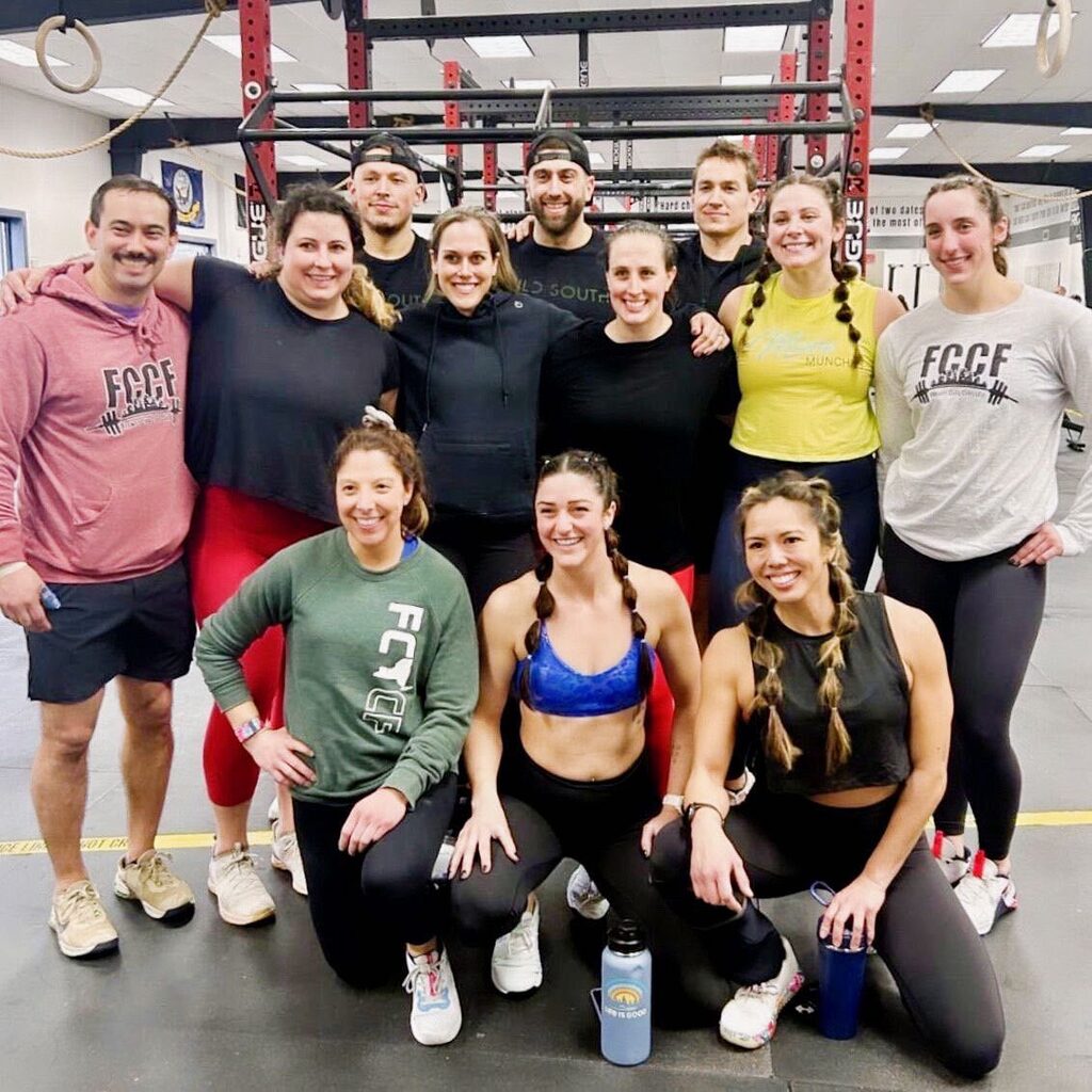 flowercityCF's tweet photo. FCCF members and friends competed at the “No Weak Links” competition at @mohawkvalleywellness yesterday! 💪 Great job to all! 👏 Special shout out to Ricky &amp; Dan for their 3rd place 🥉 finish! #proudgymfamily #fitnesswithfriends #fccf 
Action 📷 by @anta… https://t.co/w1h4pV3pw8 https://t.co/nHkNj32Qa8