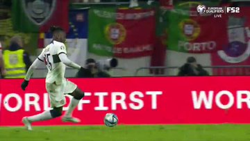 Rafael Leão with the great individual effort to slot it home and make it 6-0 for Portugal! 🇵🇹