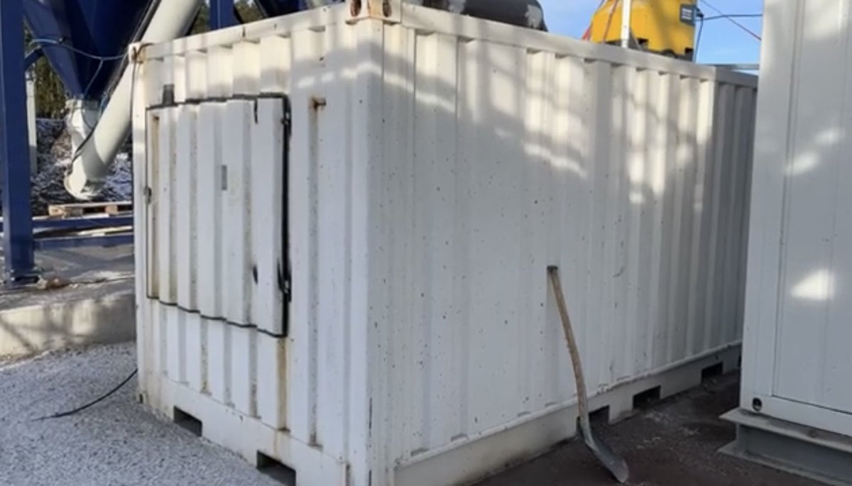 PowerUpUkraine's tweet photo. We need YOUR Help! Since our last trip when we delivered a giant 1200kVa  generator, 🇺🇦 has asked us for more giants. But it ain’t cheap!

We need 500k to finance another generator suited for 🏥 and 🌆!

The new Beast:
Doosan
850kVa
-2022
Shrapnel protected 

We have reserved it if we can finance it. 

We have a very special deal on this barely started, mint condition container generator. These kind of generators, almost factory new, is really not very common to come by, especially for a reasonable price. But we can! And these generators, placed at the right spot, can save thousands of people, every day! How? Our last giant which YOU guys helped us finance, is placed on a hospital for wounded soldiers but which only run on half capacity because of their lack of power. Now with our help it can run at full capacity again, and run a big school and a daycare and a couple of other institutions around the block. That generator was big, but also not the most fuel efficient one. The new generator is state of the art! 

But we need your help! So please send us your aid and we can assure you that your money is spent on saving those soldiers through medical care instead of dying from lack of electrical power!

We need some good retweets on this one to go together and spread the word about powering up the hospitals that are left! 
If you already has given of your money this month, maybe you at least can help us retweet this and share it on your platform? @Cornubot @AgnesWold @jonsson_henrik @BlagulaBilen @FriaUkraina @nordicukraine @hanifbali 

We are more than grateful for what ever aid you can give us! It means a lot to us, but especially to the Ukrainian people!

Swish: 123 551 12 90 ‘Elverk’
Bg: 787-1072 ‘Elverk’
PayPal: https://t.co/Xf7moSdU69