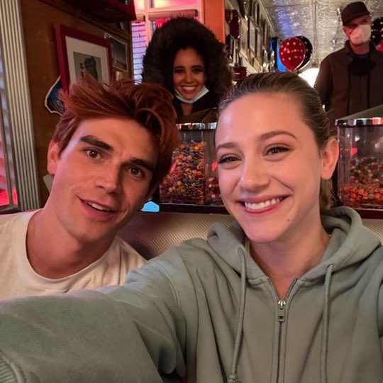 Barchie Updates on Twitter "“We still see some lingering glances