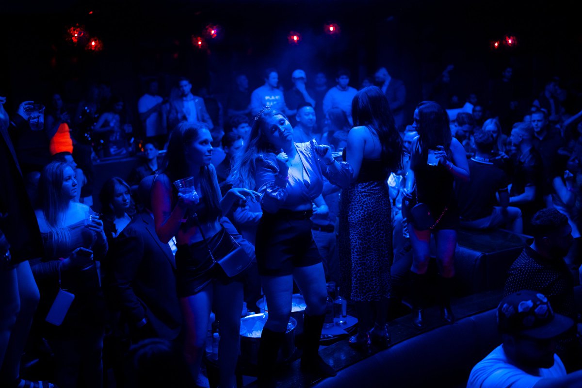 koollmike's tweet photo. Weekend club moods ✨ https://t.co/KxQH4sZqCS