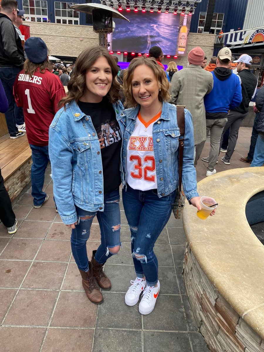 Jennifer Bishop tweet media