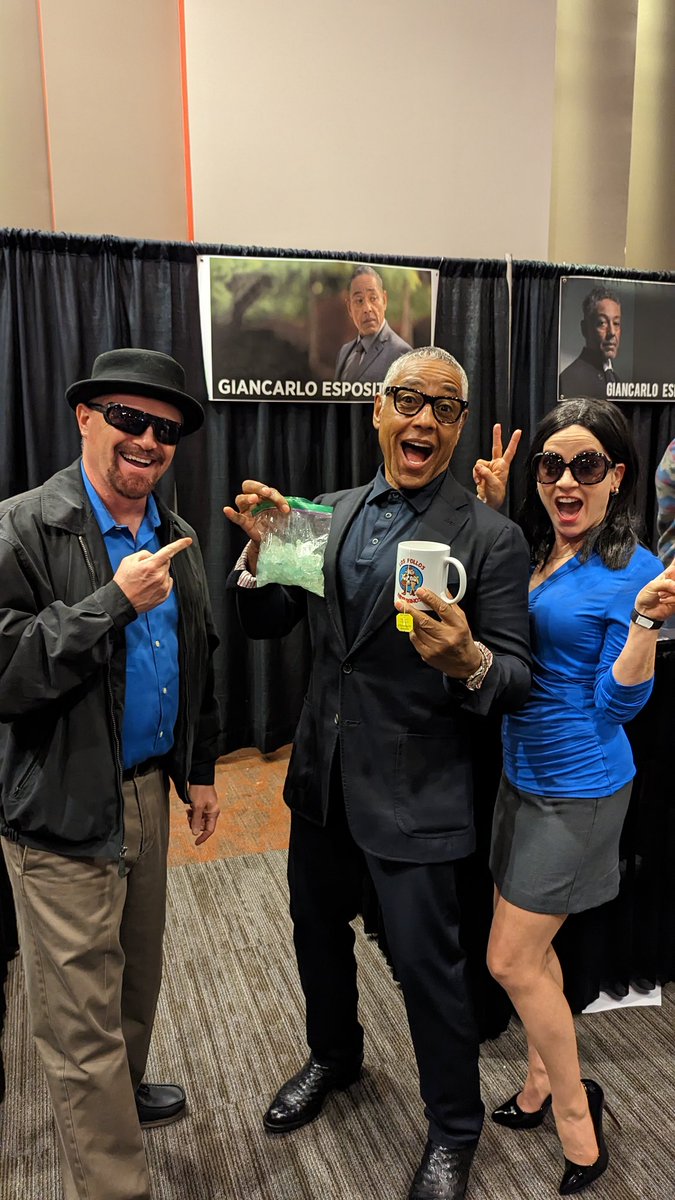 what_the_Fstop's tweet photo. Business meeting with @quiethandfilms https://t.co/WbmqRu0Xxl