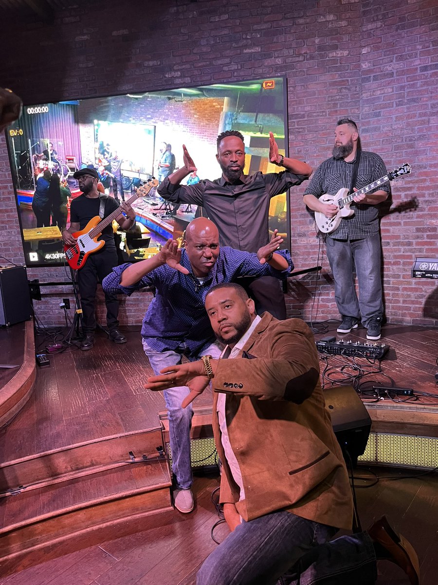 iammejc2002's tweet photo. #RYSRUST Rust College Alums &amp; Members of Omega Psi Phi Fraternity, Inc. At Sweet Georgia’s Juke Joint https://t.co/Tx8tc63bMe