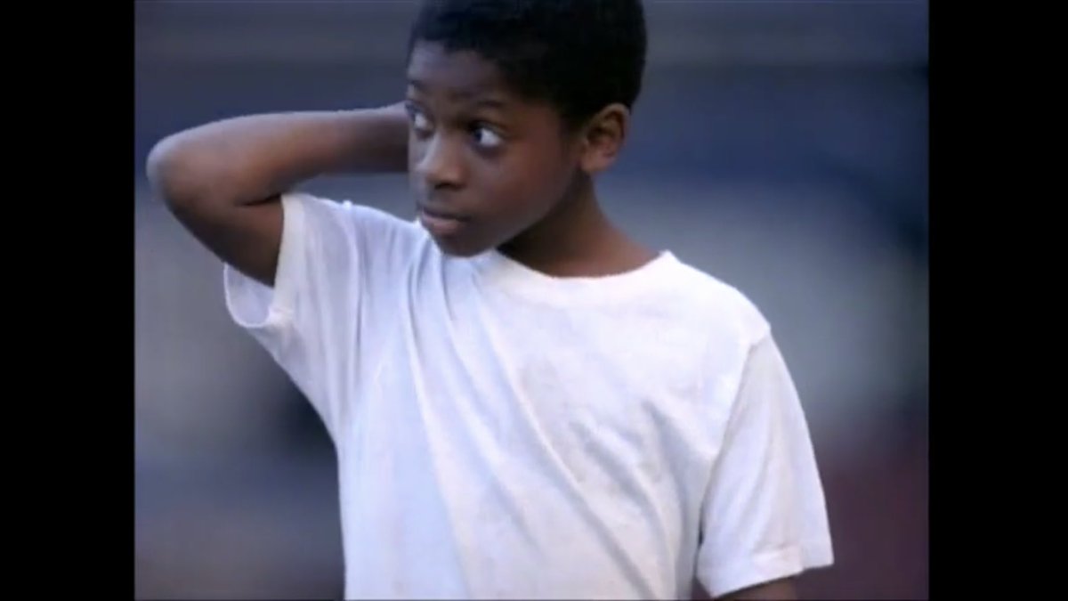 The Pizza Hut commercial just literally happened!!! #HeWasFould #MarchMadness 
<a href="/Super70sSports/">Super 70s Sports</a>