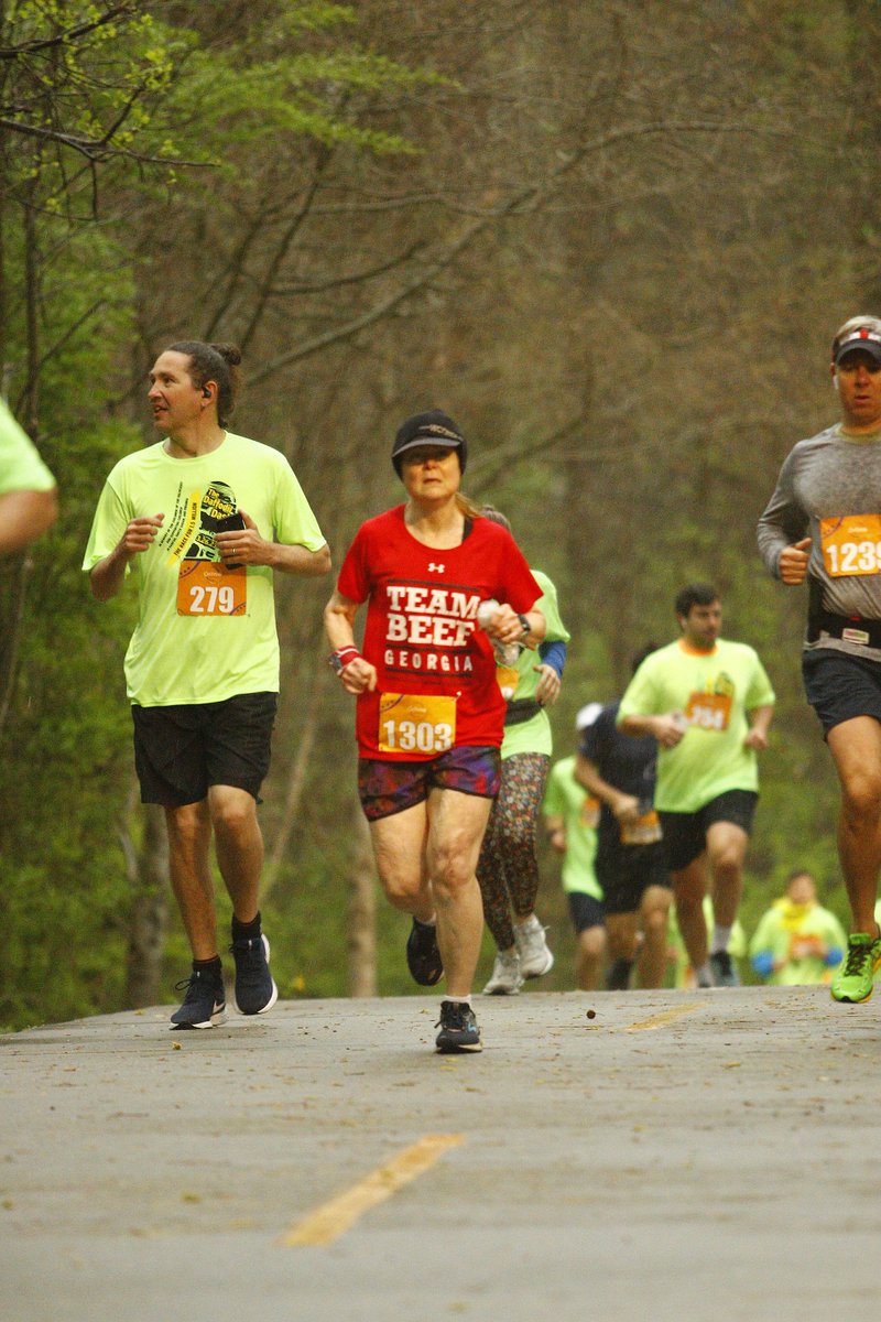 kahvigirl's tweet photo. DaffodilDash5k,1 of my favorites,even w/storms I was there. Rain,dodging careening kids &amp; walkers holding hands plus wet bridges slowed me down, so surprised to that I won my age group! Best part was hearing Holocaust survivor Herschel Greenblatt #TeamBeef #beefongeorgiasmind https://t.co/ZSK62dNfmT