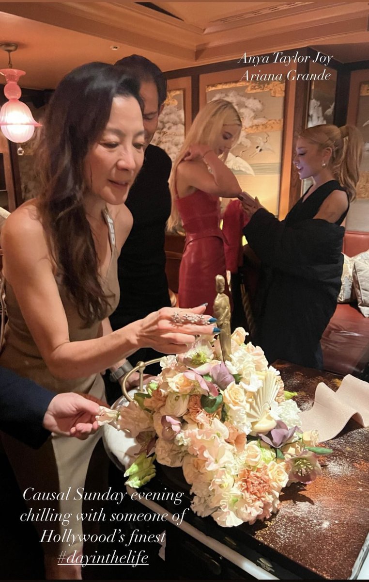 ArianaToday's tweet photo. 📸 Ariana was spotted at an event celebrating Michelle Yeoh in London last night. https://t.co/q3PcOSnKEE